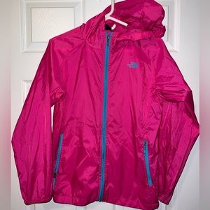 The North Face girls lightweight windbreaker Size XL